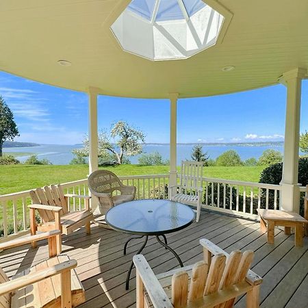 Marty'S Place Langley Εξωτερικό φωτογραφία