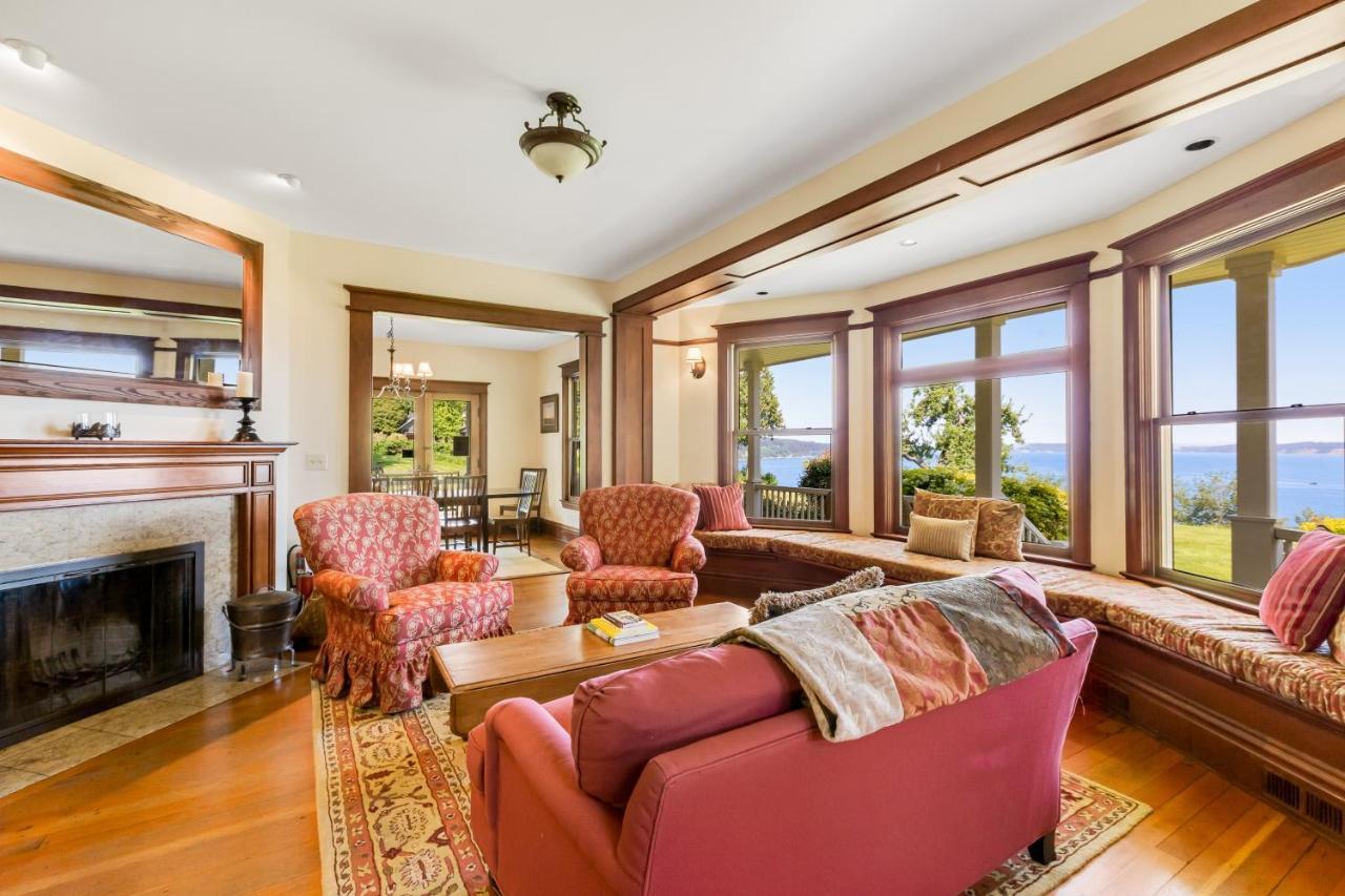 Marty'S Place Langley Εξωτερικό φωτογραφία