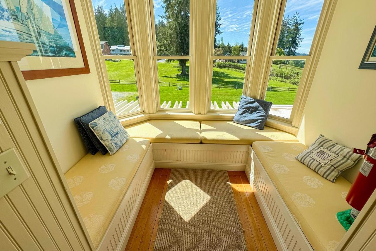 Marty'S Place Langley Εξωτερικό φωτογραφία