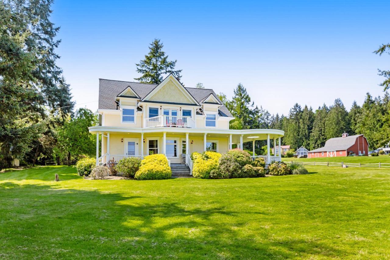 Marty'S Place Langley Εξωτερικό φωτογραφία